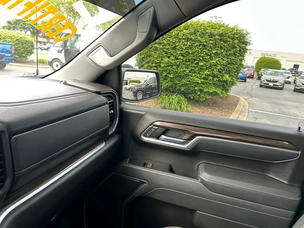 2025 Chevrolet Silverado 1500 RST - Photo 29