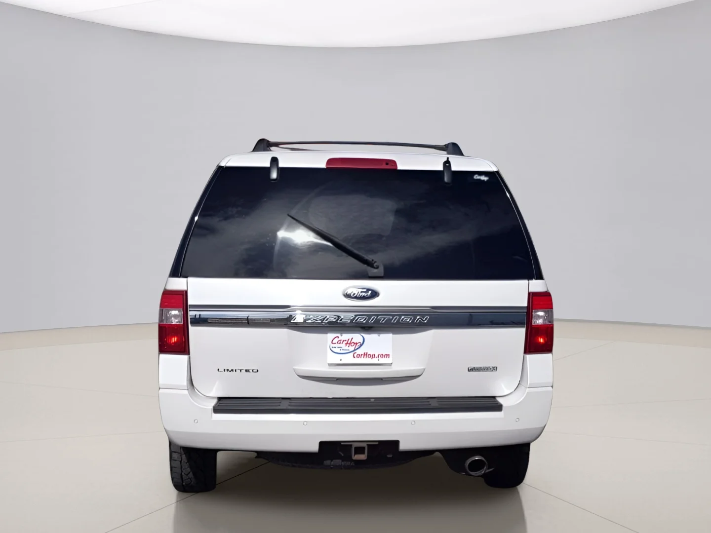 Used 2015 White Ford LIMITED image 9