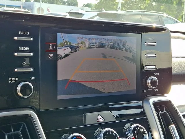 Used 2022 Silver Kia LX image 18