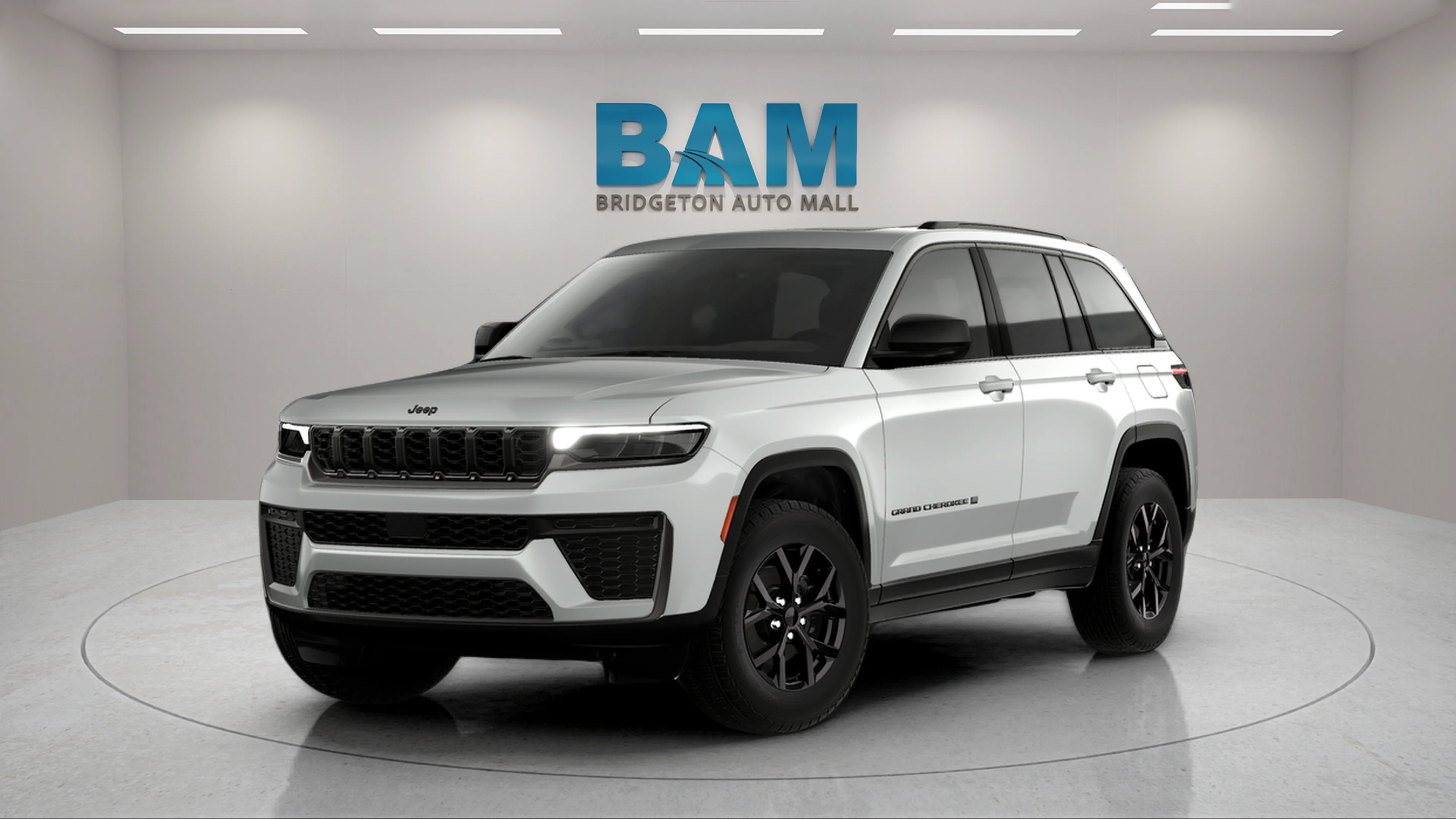 New 2026 Silver Zynith Exterior Paint Jeep Laredo Altitude image 14