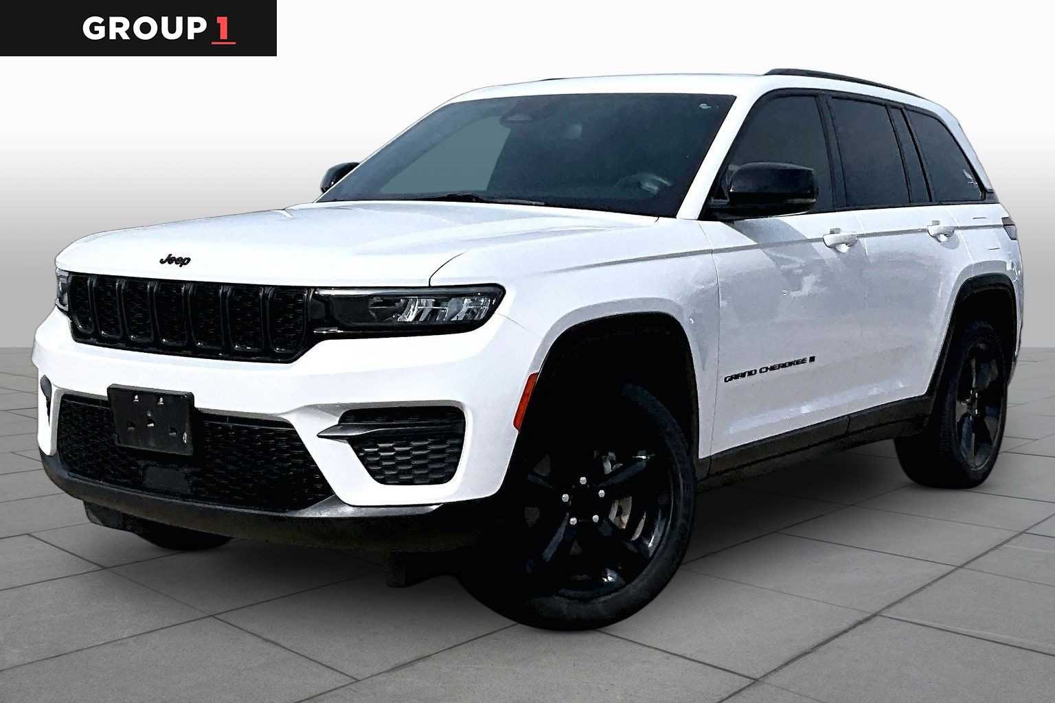 2022 Jeep Grand Cherokee Altitude