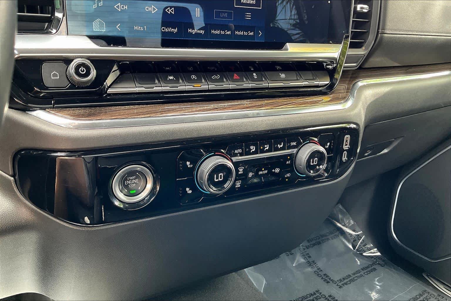 2023 Chevrolet Silverado 1500 LT - Photo 28
