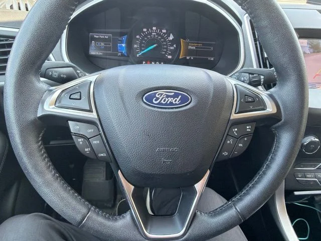 Used 2020 Red Ford SEL image 17