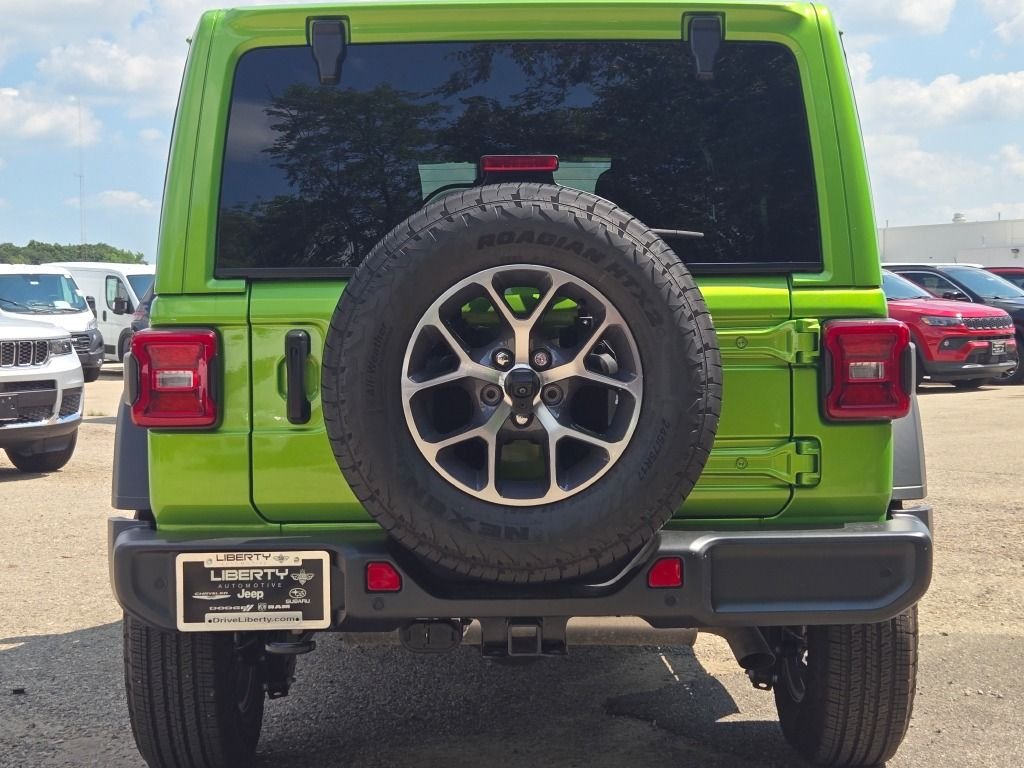 New 2025 Mojito Clearcoat Jeep Sport S image 13