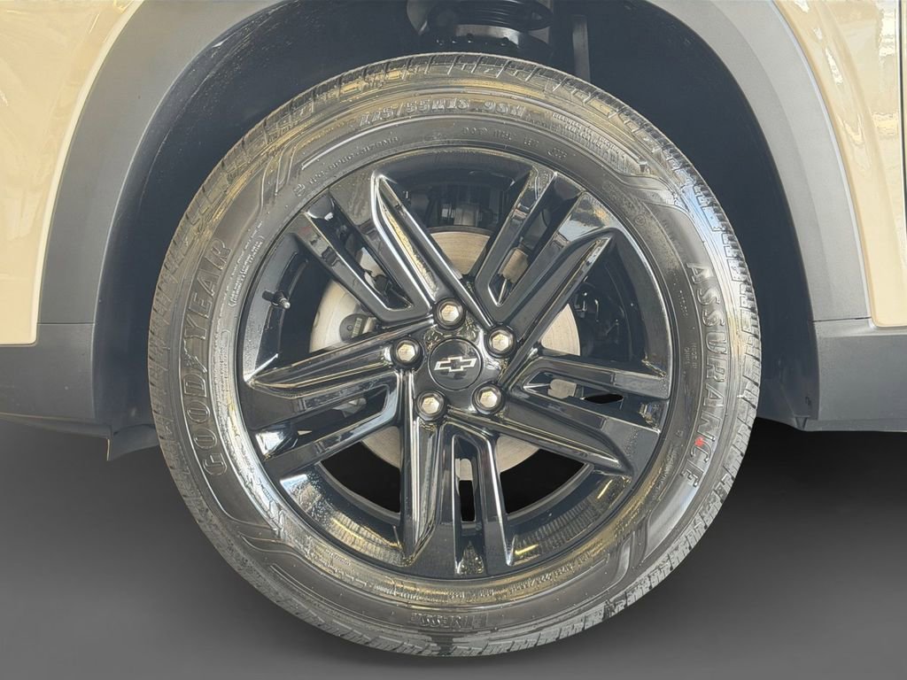 New 2026 White Sands Chevrolet ACTIV image 15