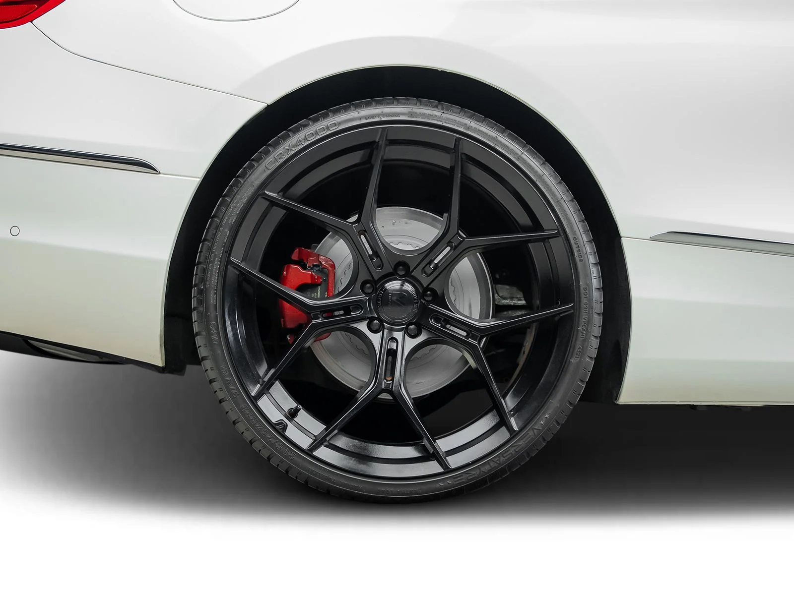 Used 2015 White Mercedes-Benz S 550 image 29