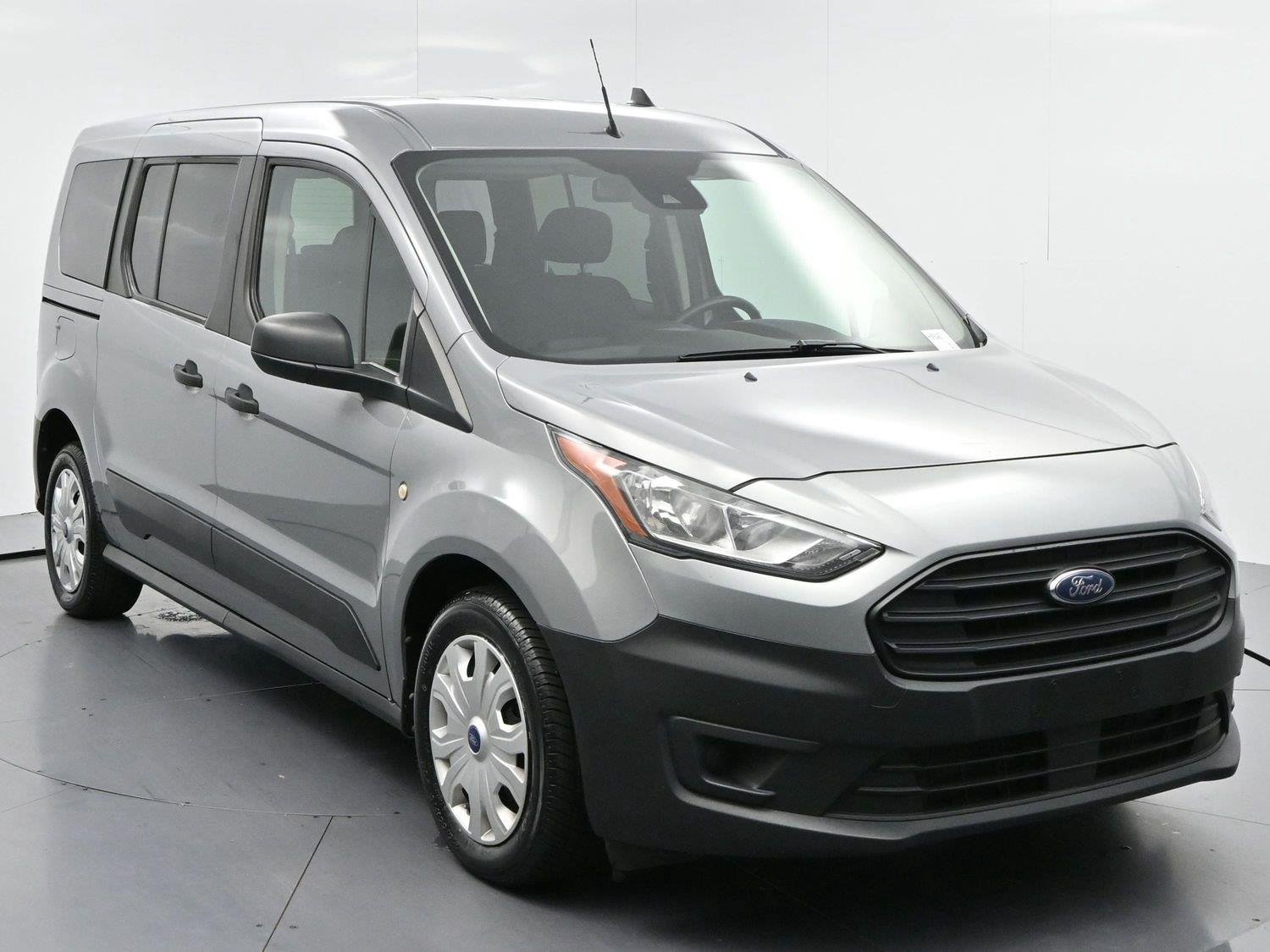 Used 2022 Solar Silver Ford XL image 2