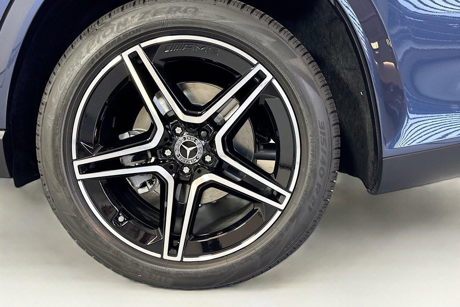 New 2026 Twilight Blue Metallic Mercedes-Benz GLS 450 image 30