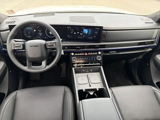 Used 2026 White Hyundai Calligraphy image 15