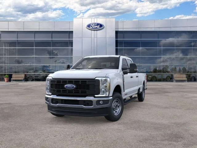 New 2026 Oxford White Ford XL image 2