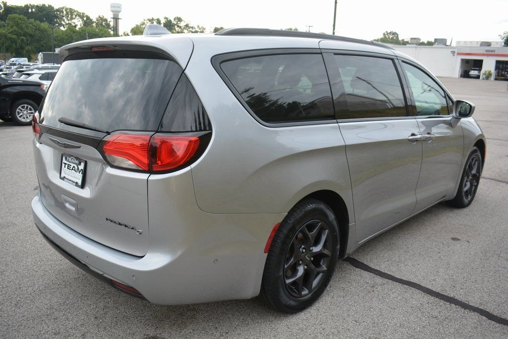 2019 Chrysler Pacifica Touring L Plus - Photo 5