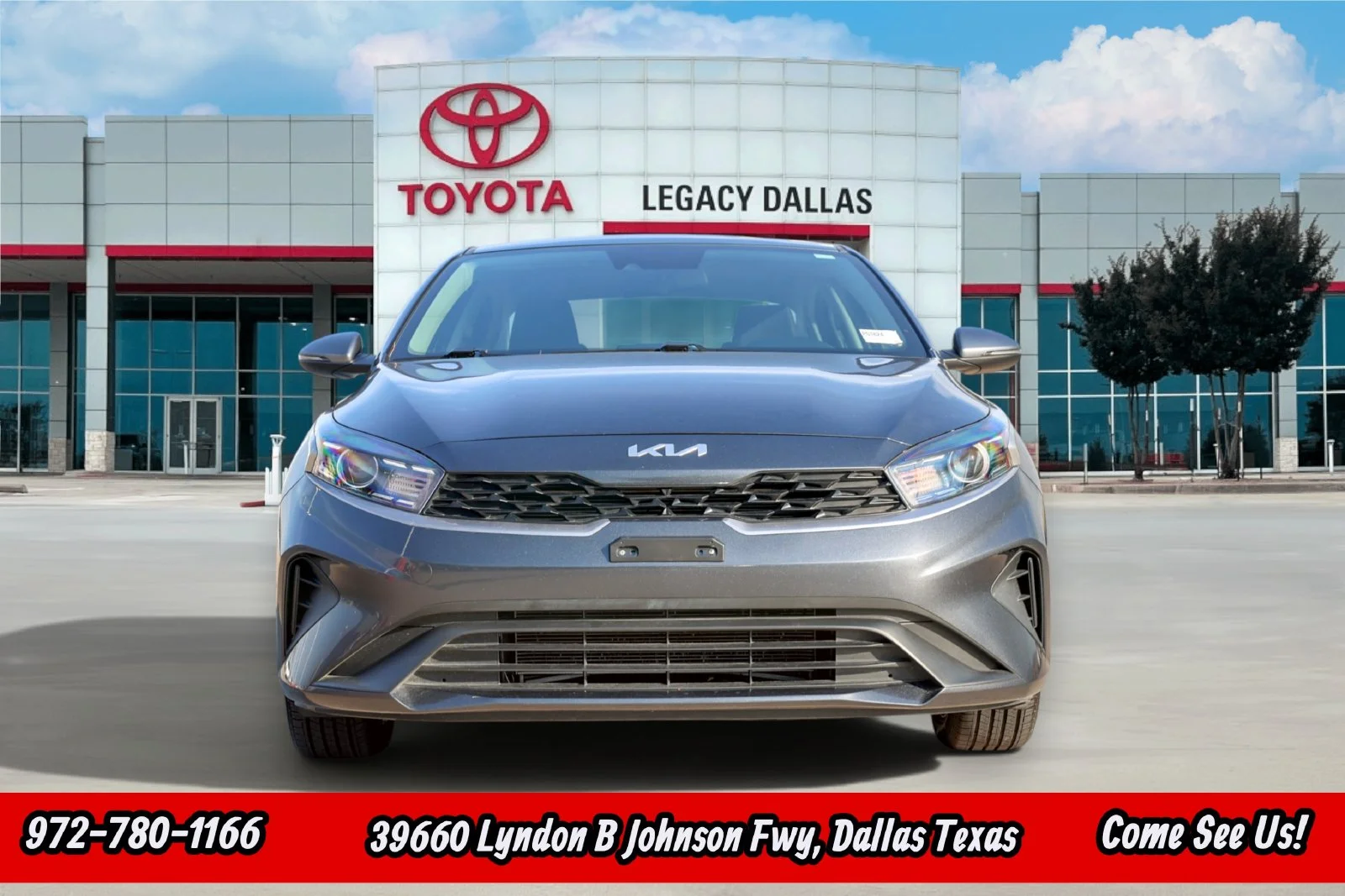 Used 2023 Gray Kia LXS image 5
