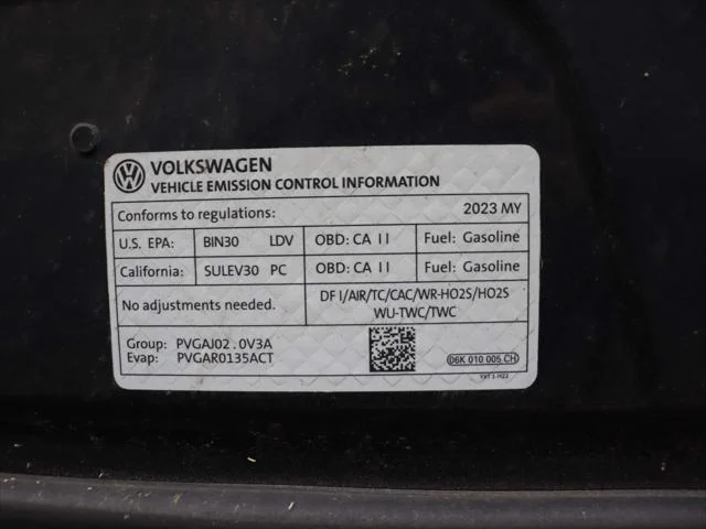 Used 2023 Black Volkswagen 2.0T SE R-Line Black image 7