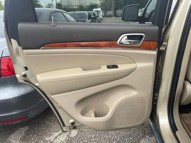 Used 2011 Gold Jeep Overland image 16