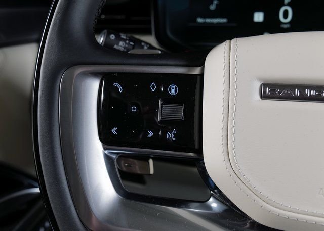 New 2026 Carpathian Grey Land Rover SE image 20