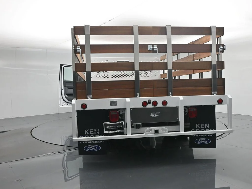 New 2026 White Ford XL image 28