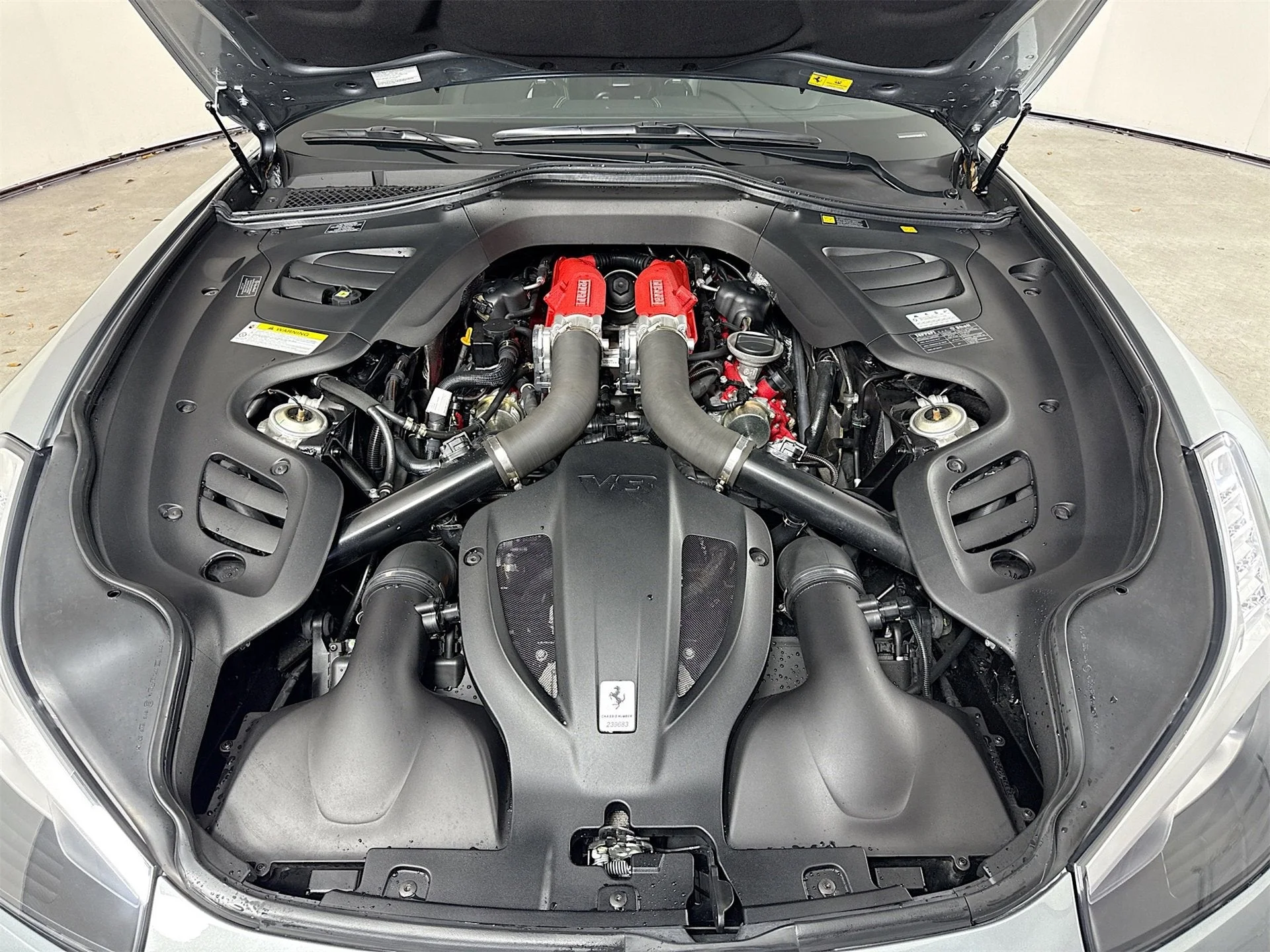 Certified Used 2019 Grigio Titanio Metall Ferrari T image 21