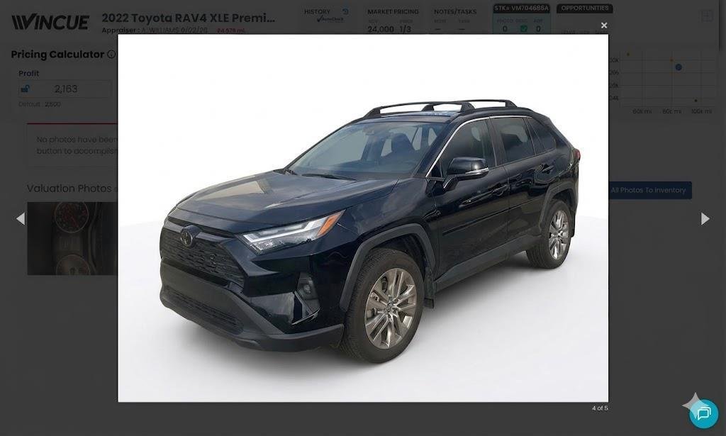 Used 2022 Midnight Black Metallic Toyota XLE Premium image 2