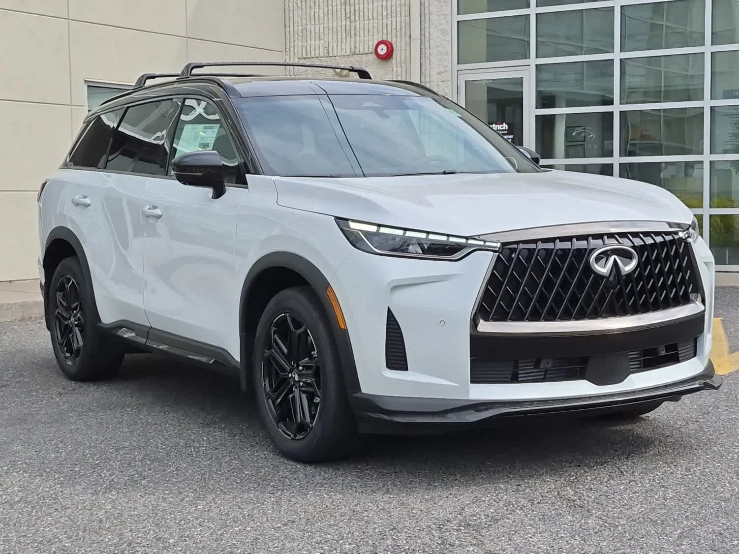2026 INFINITI QX60 Sport - Photo 2