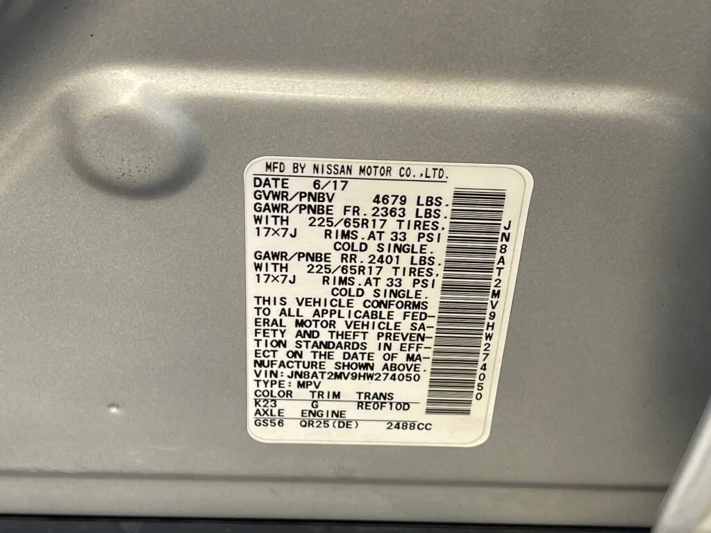 Used 2017 Brilliant Silver Nissan SV image 40