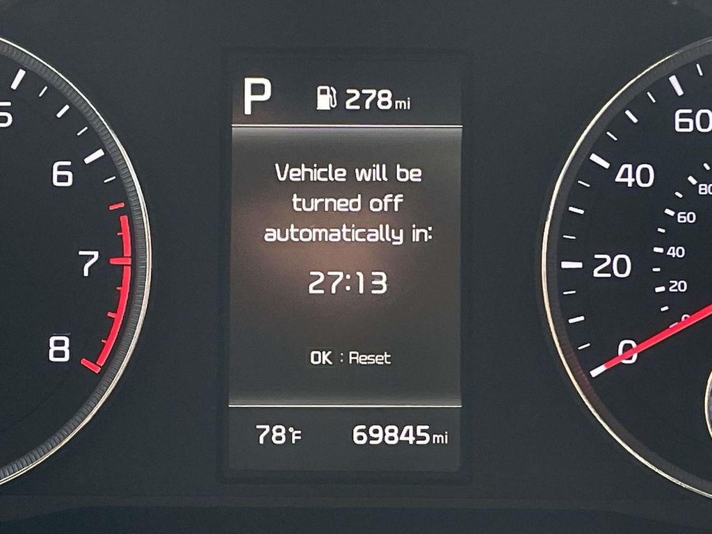 Used 2024 Glacial White Pearl Kia GT-Line image 15