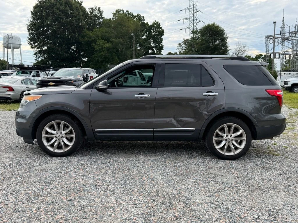 Used 2015  Ford XLT image 7