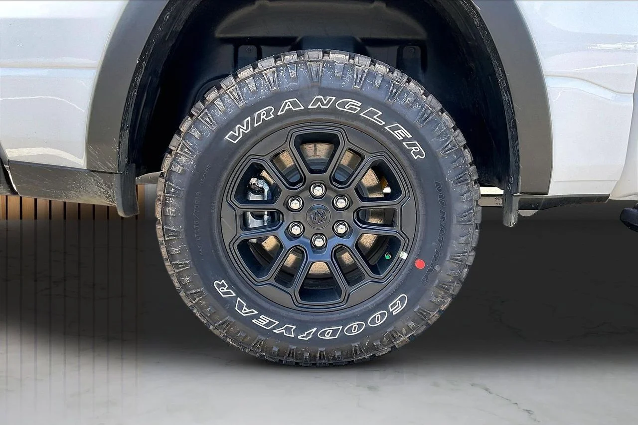 New 2026 Bright White Clear-Coat Exterior Paint RAM Rebel image 38