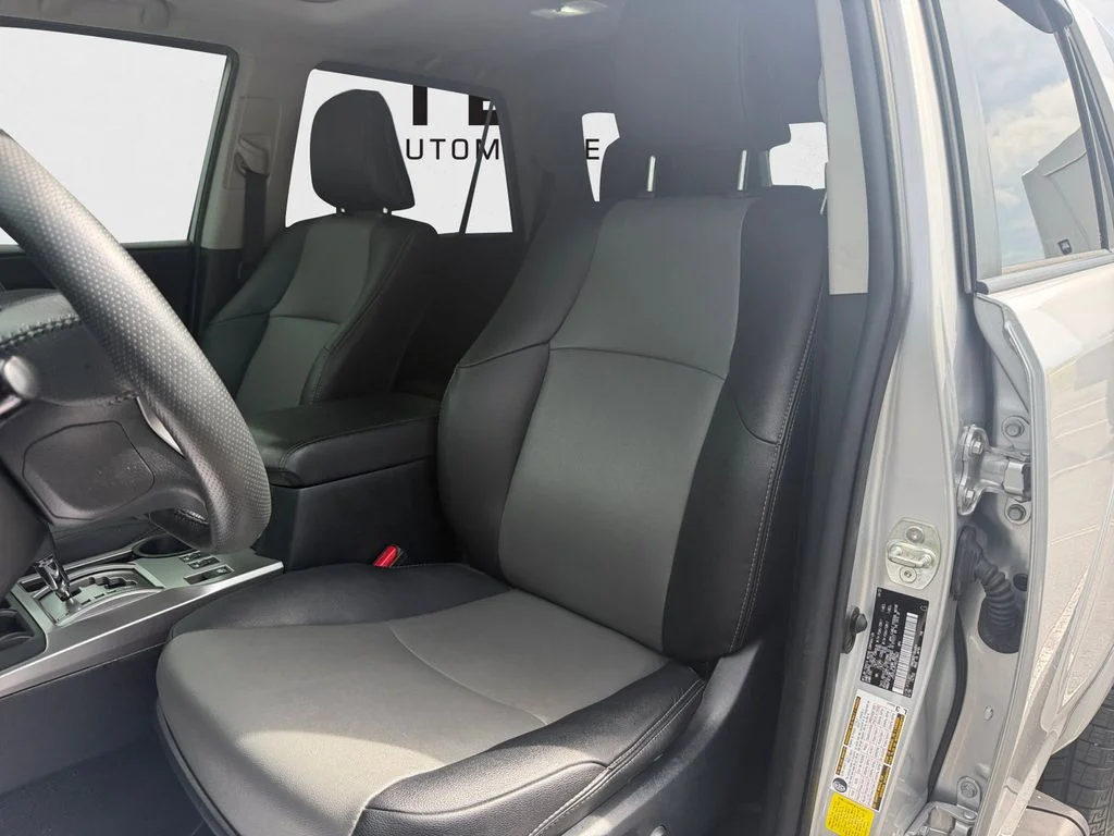 Used 2022 Silver Toyota SR5 Premium image 26