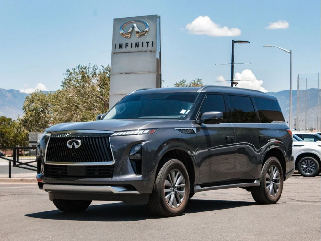 Used 2025 Anthracite Gray INFINITI PURE image 1