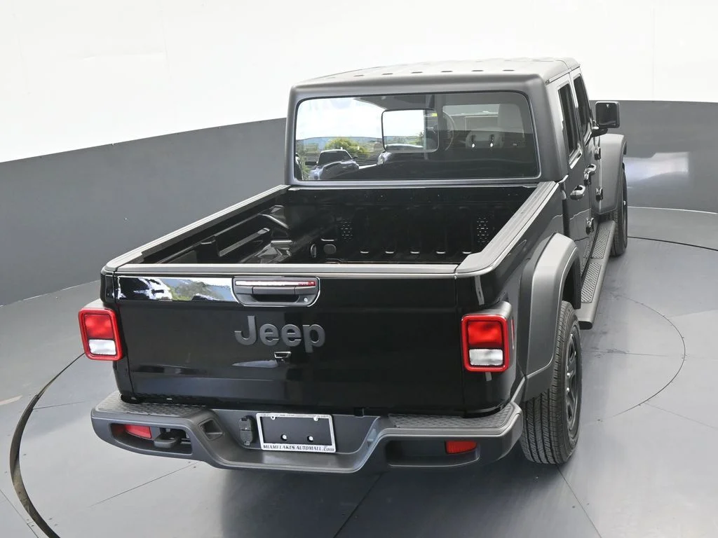 New 2026 Black Clear-Coat Exterior Paint Jeep Sport image 45