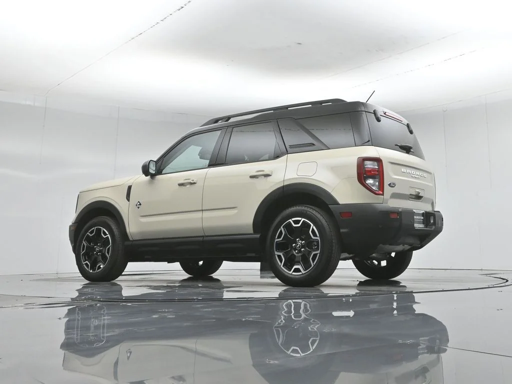 Certified Used 2025 Beige Ford Outer Banks image 53