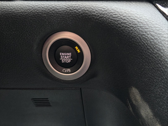 2026 Chrysler Pacifica Select - Photo 10