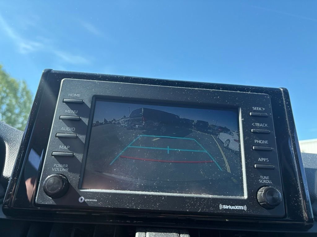 Used 2021 Silver Toyota XLE image 6