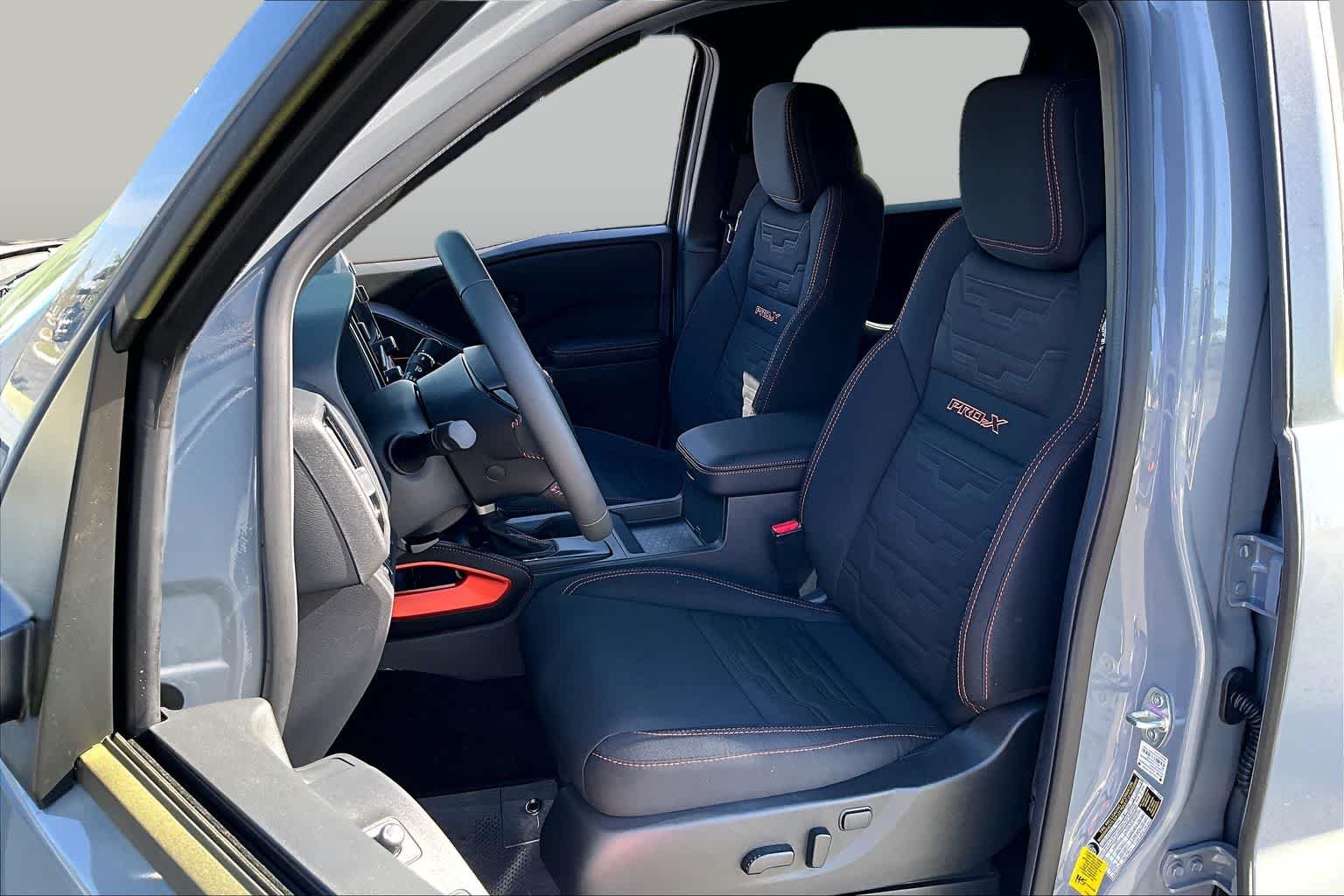 New 2026 Boulder Gray Pearl Nissan PRO-X image 9
