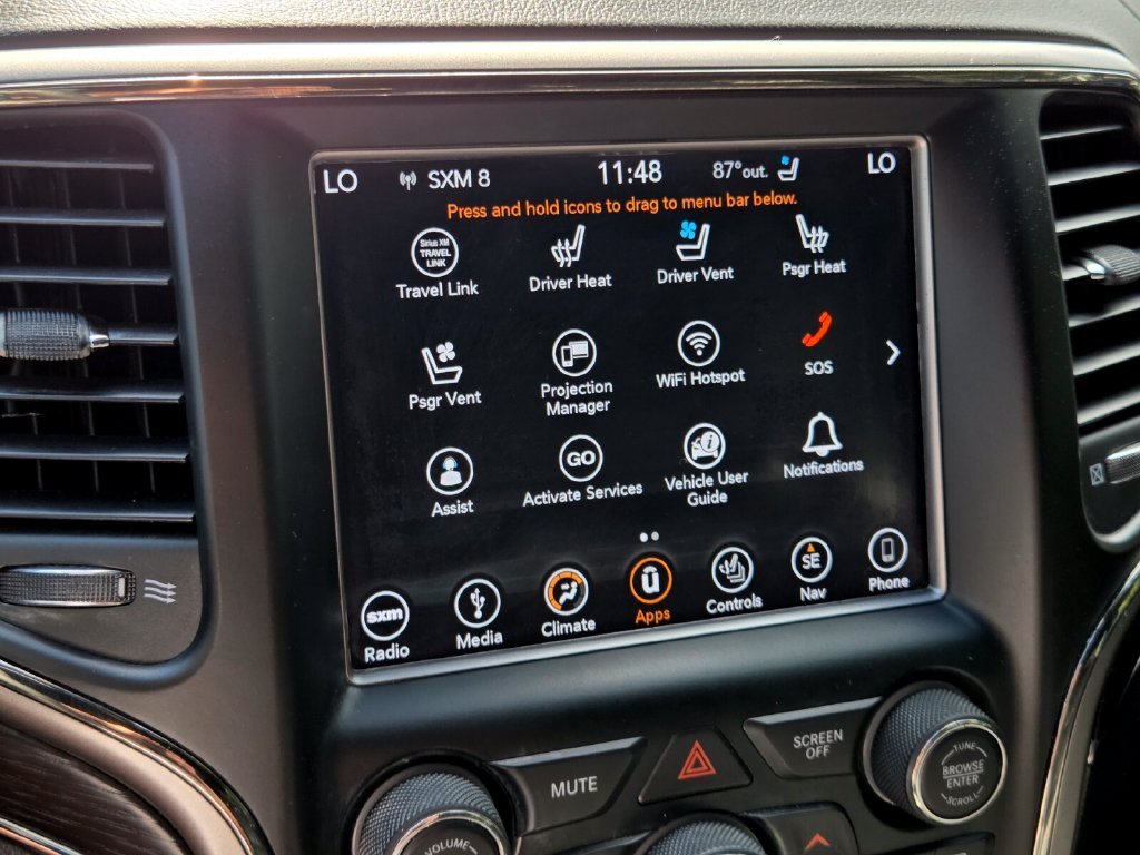 Used 2018 Red Jeep High Altitude image 29