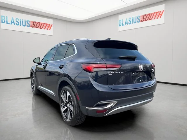 Used 2021 Blue Buick Essence image 5