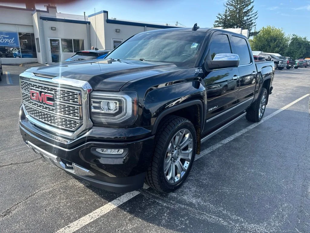 Used 2017 Black GMC Denali image 8