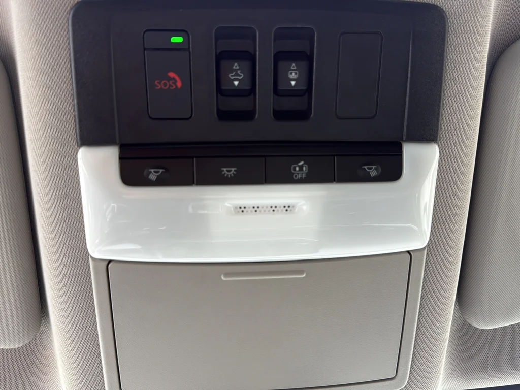 Used 2023 Gray Nissan SL image 32