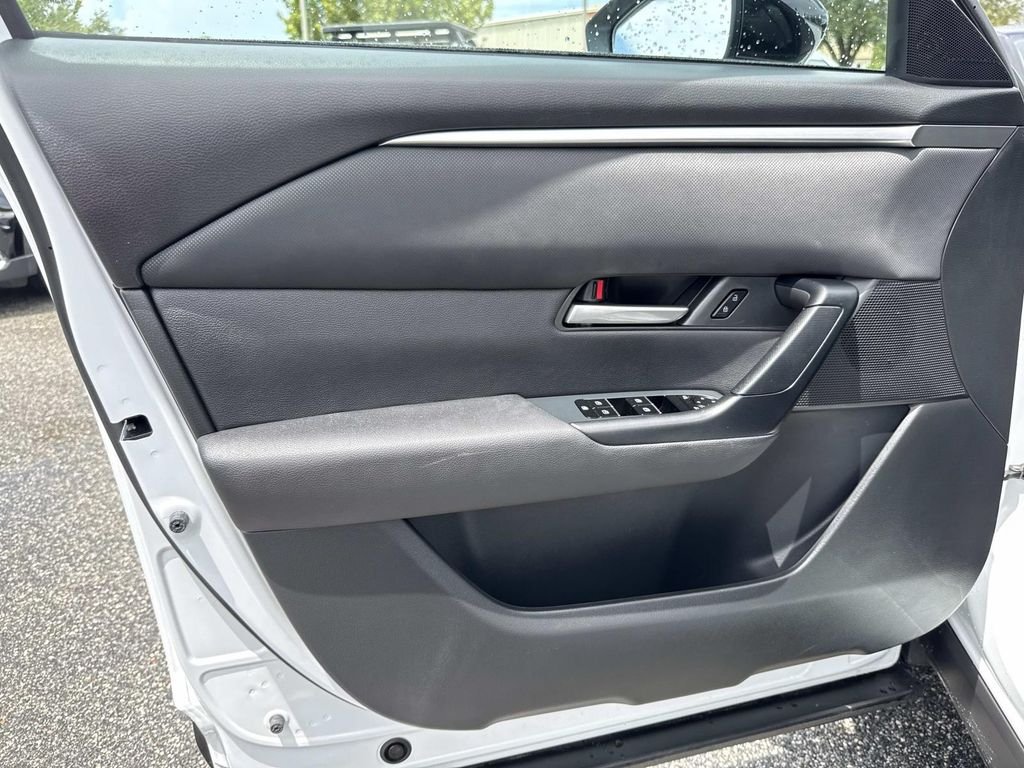 Used 2026 Beige Mazda Preferred image 25