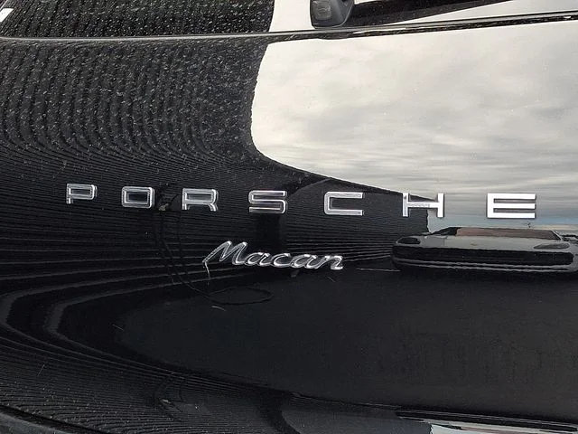 Used 2018 Black Porsche Sport Edition image 33