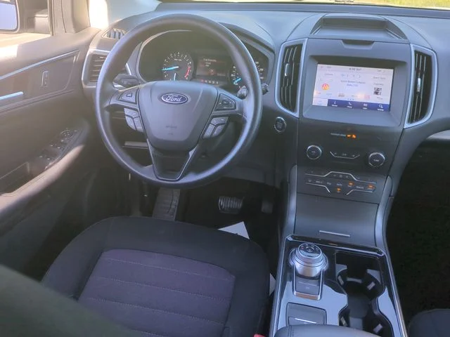 Used 2020 White Ford SE image 30