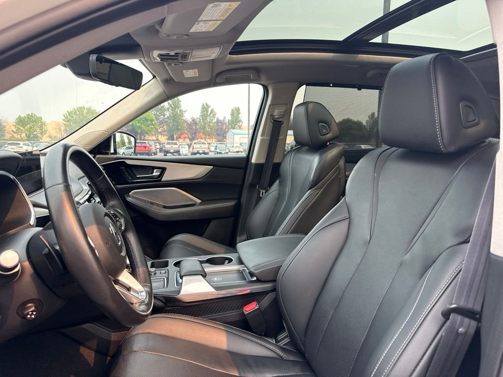 Used 2023 Platinum White Pearl Acura Technology image 9