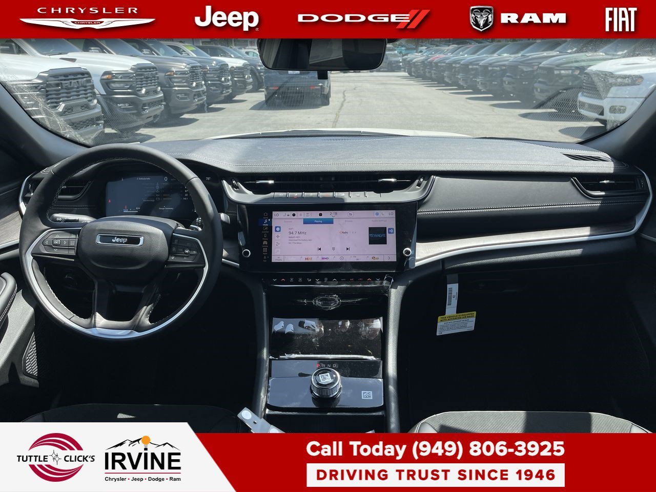 New 2026 Bright White Clear-Coat Exterior Paint Jeep Laredo Altitude image 12