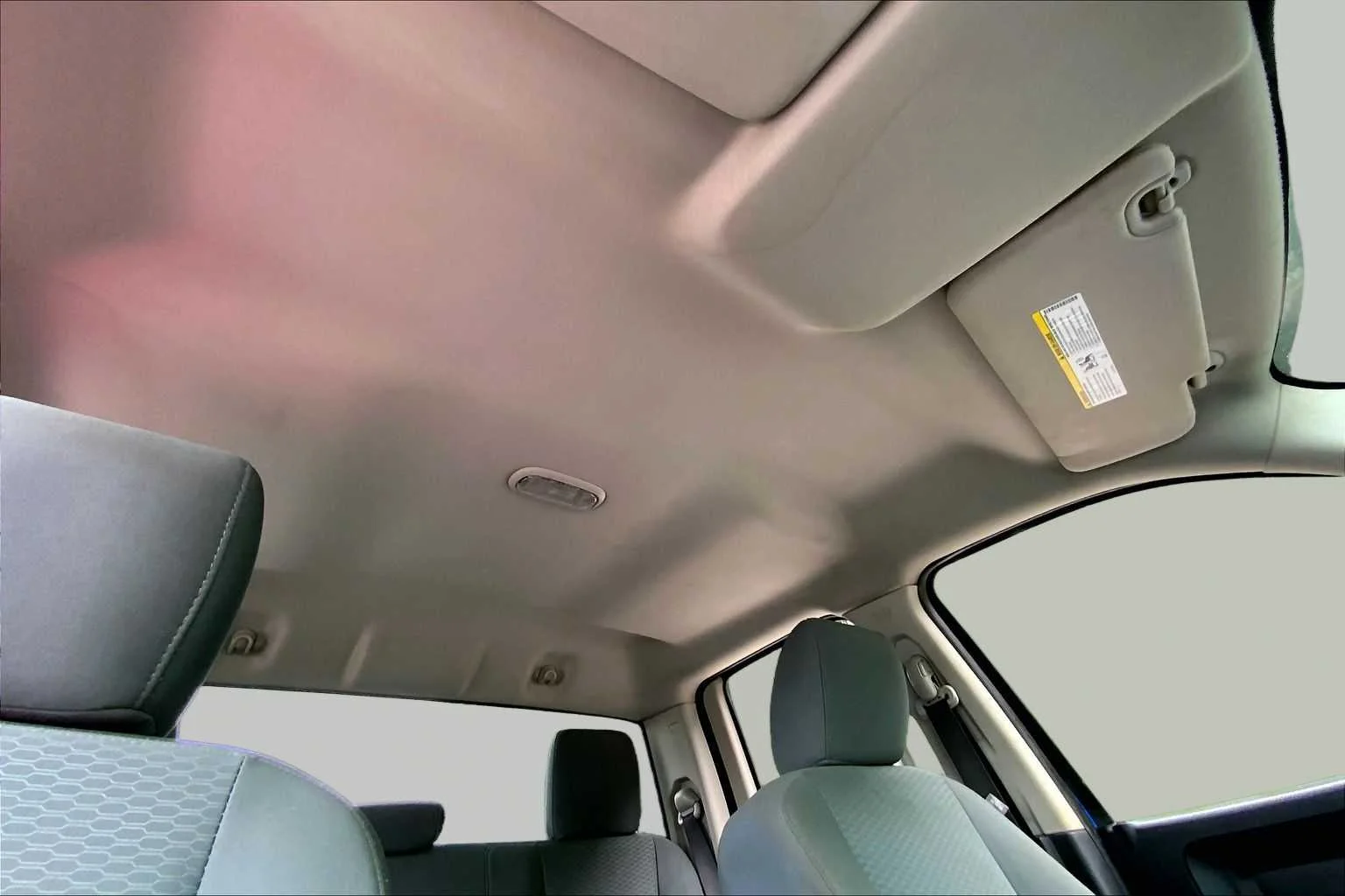 Used 2018 Blue Streak Pearlcoat Ram Tradesman image 14