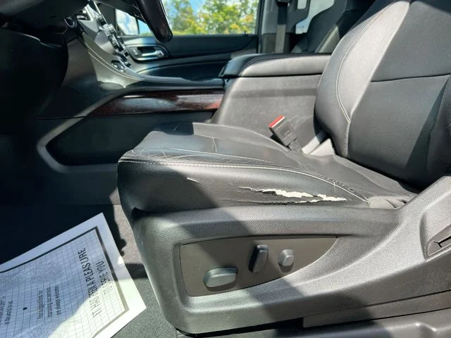 Used 2019 Gray GMC SLT image 16