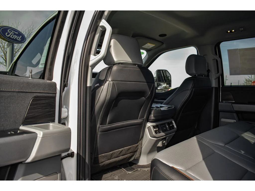 2025 Ford F-150 Lariat - Photo 32