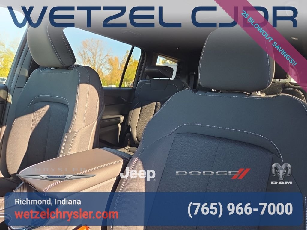 2025 Jeep Grand Cherokee L Laredo - Photo 15