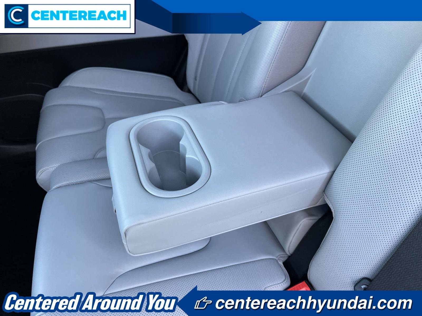 Used 2023 Silver Hyundai SEL image 12