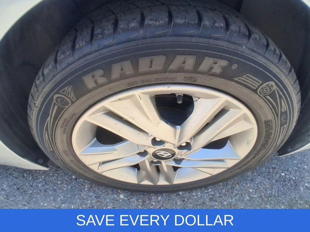 Used 2020 Silver Hyundai Value Edition image 15