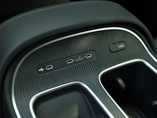 New 2026 Earthy Brass Matte Hyundai Calligraphy image 16